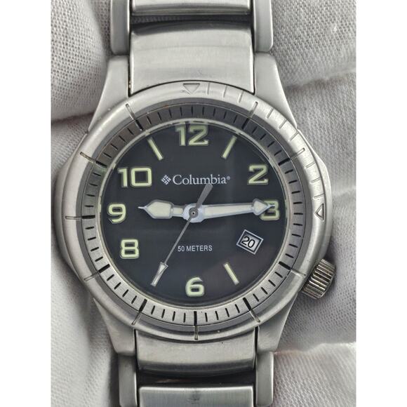 Columbia Men's Glows In The Dark Quartz Watch CL-1022 New Battery Running - Picture 1 of 13
